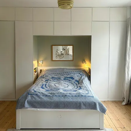 Corner Flat In A Historic 1920s Building Oslo