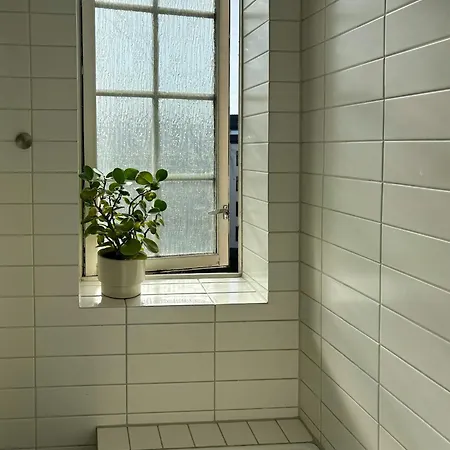 Corner Flat In A Historic 1920s Building Lägenhet Oslo